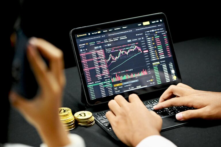 Are you looking for the perfect platform that provides the Zulutrade top traders?