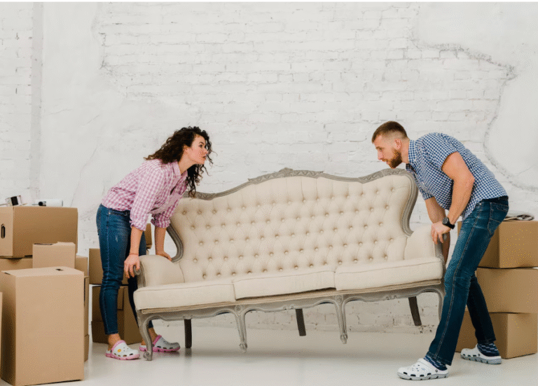 The best way for goods movers to get things picked up and delivered quickly in Melbourne is via efficient pickup and delivery services.